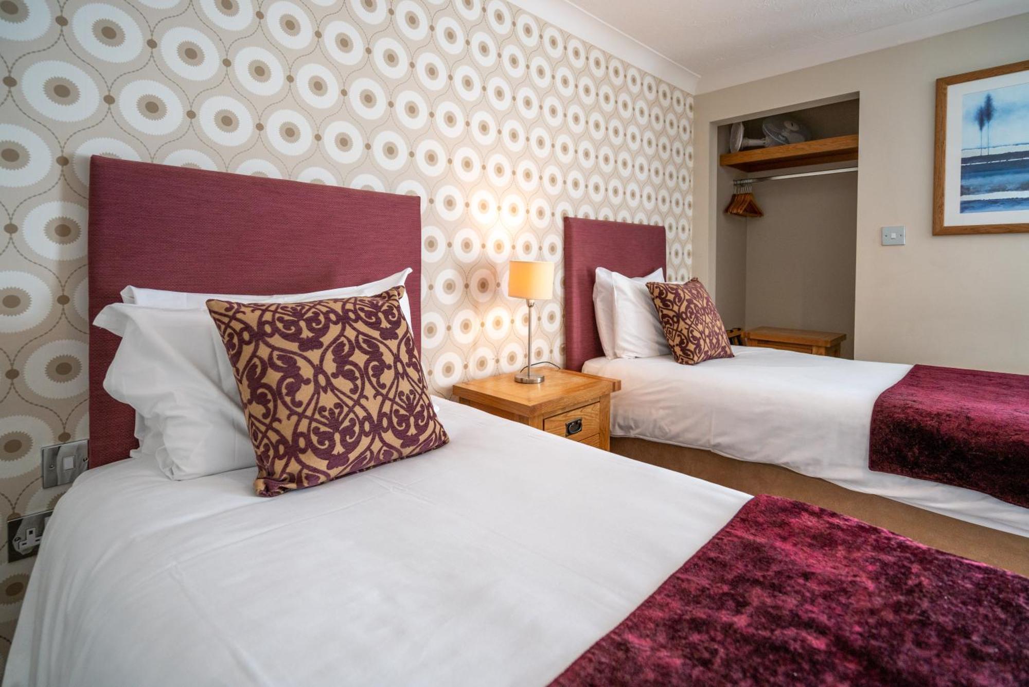 Avon Causeway Hotel Κράισττσερτς Εξωτερικό φωτογραφία
